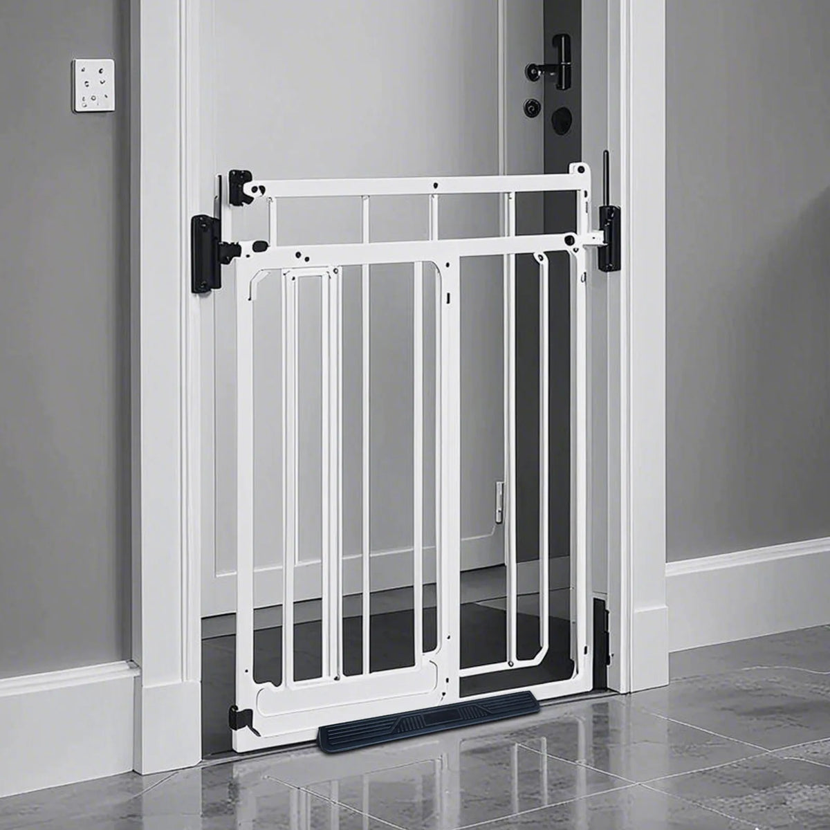 Anti-Trip Pet Isolation Door Baffle